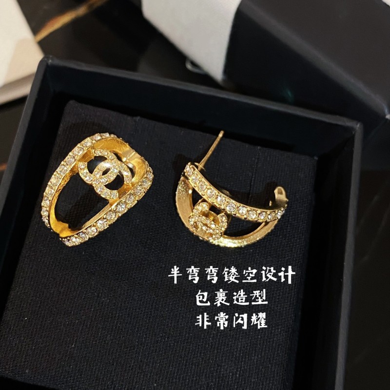 Chanel Earring