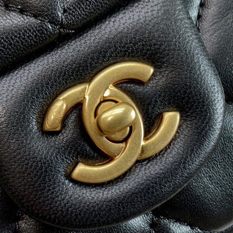 Chanel 22B