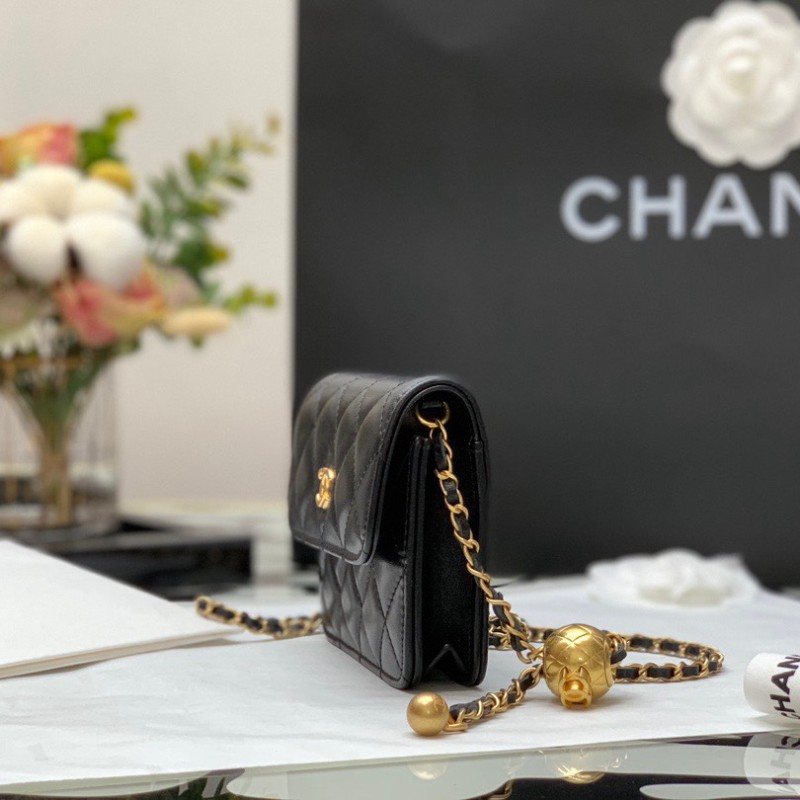 Chanel 金球调节扣