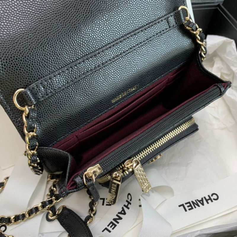 Chanel 22B Mini Messenger bag