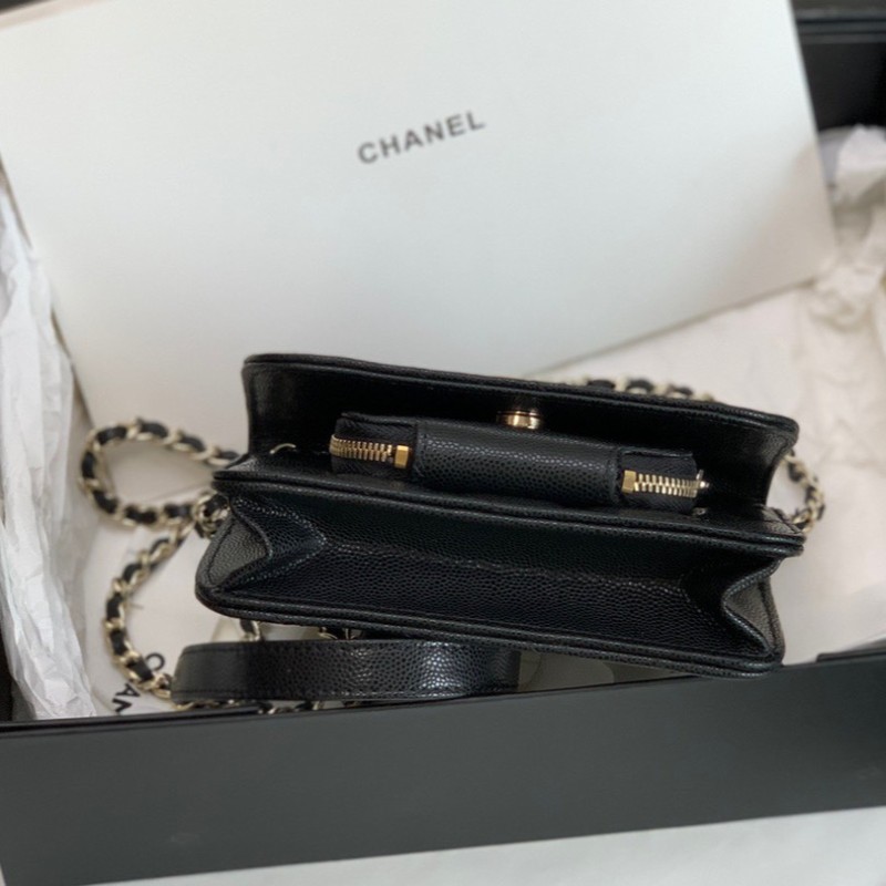 Chanel 22B Mini Messenger bag