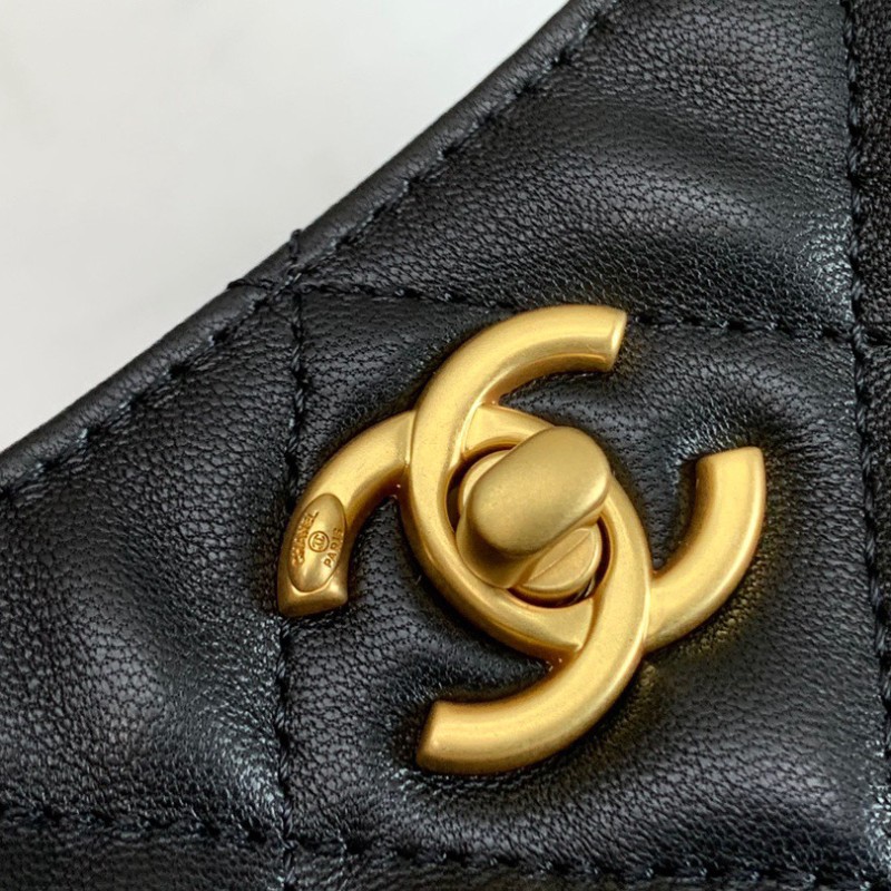 Chanel 2022cc Hobo