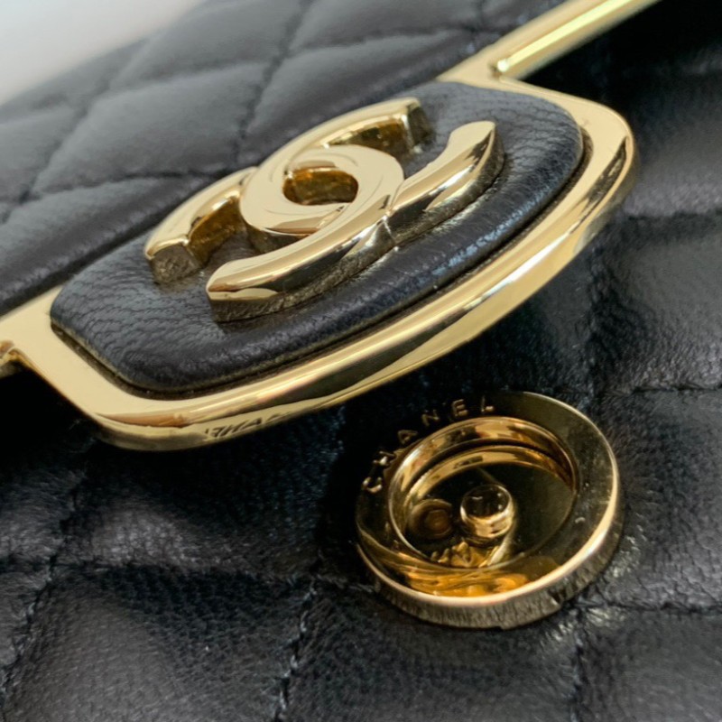 Chanel 22A bag