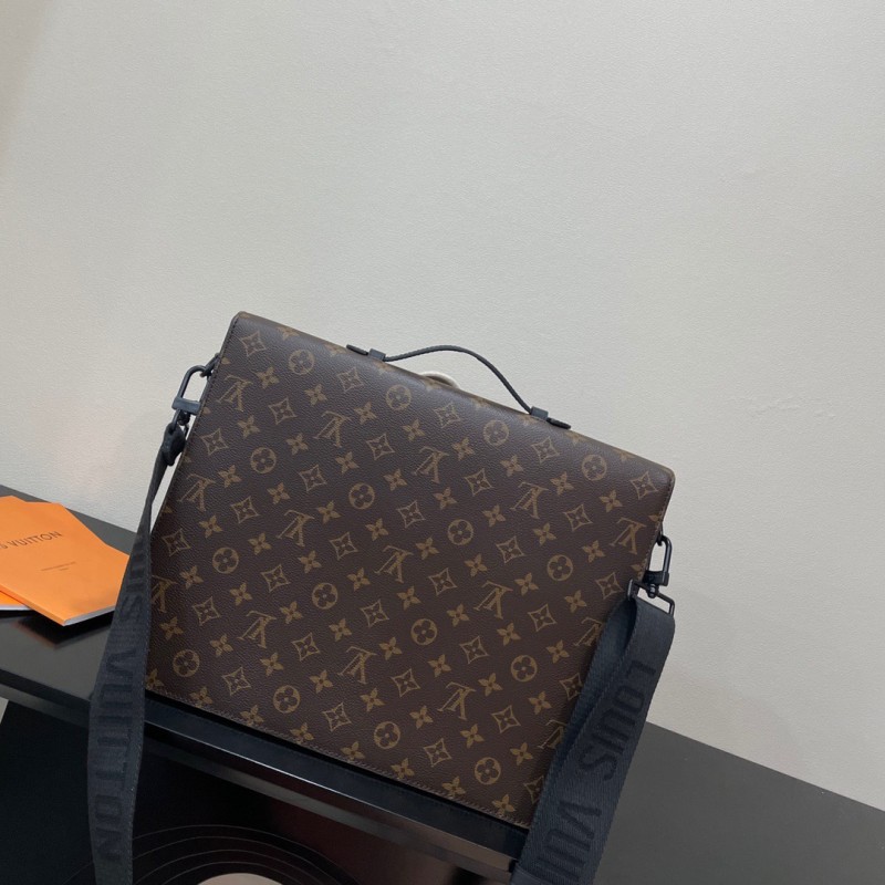 LV Messenger Bag