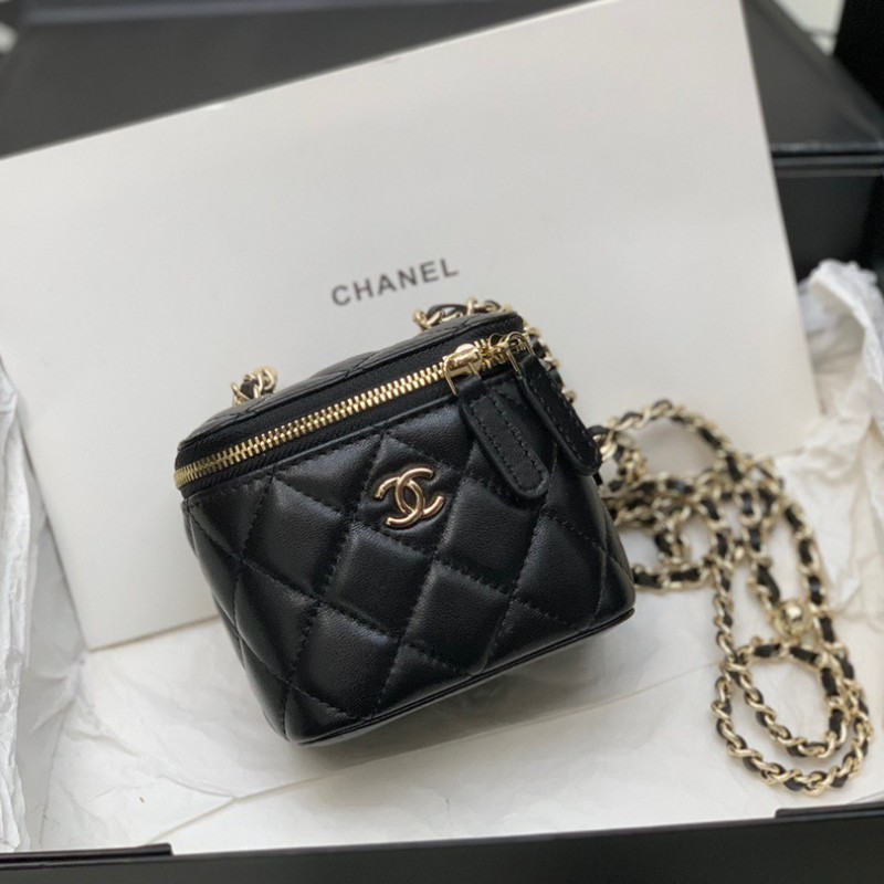 Chanel Vanity Case 足球