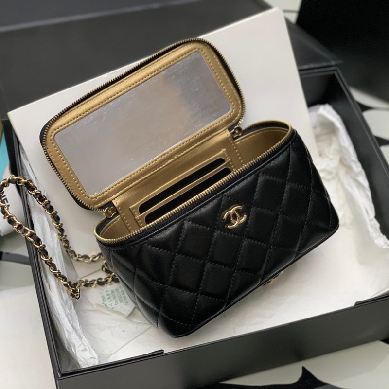 Chanel Vanity Case 足球