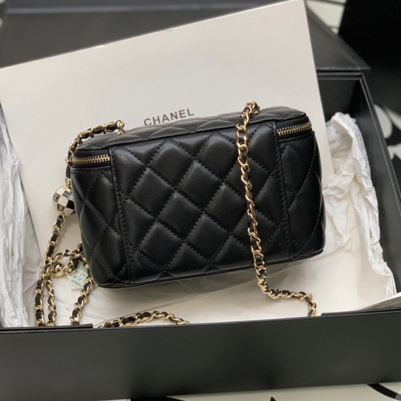 Chanel Vanity Case 足球