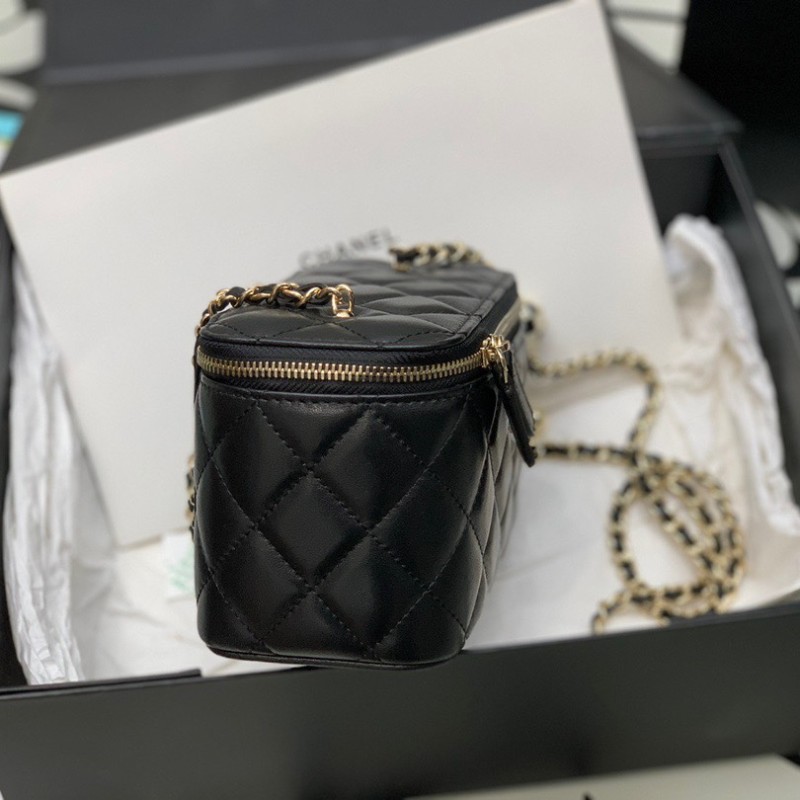 Chanel Vanity Case 足球