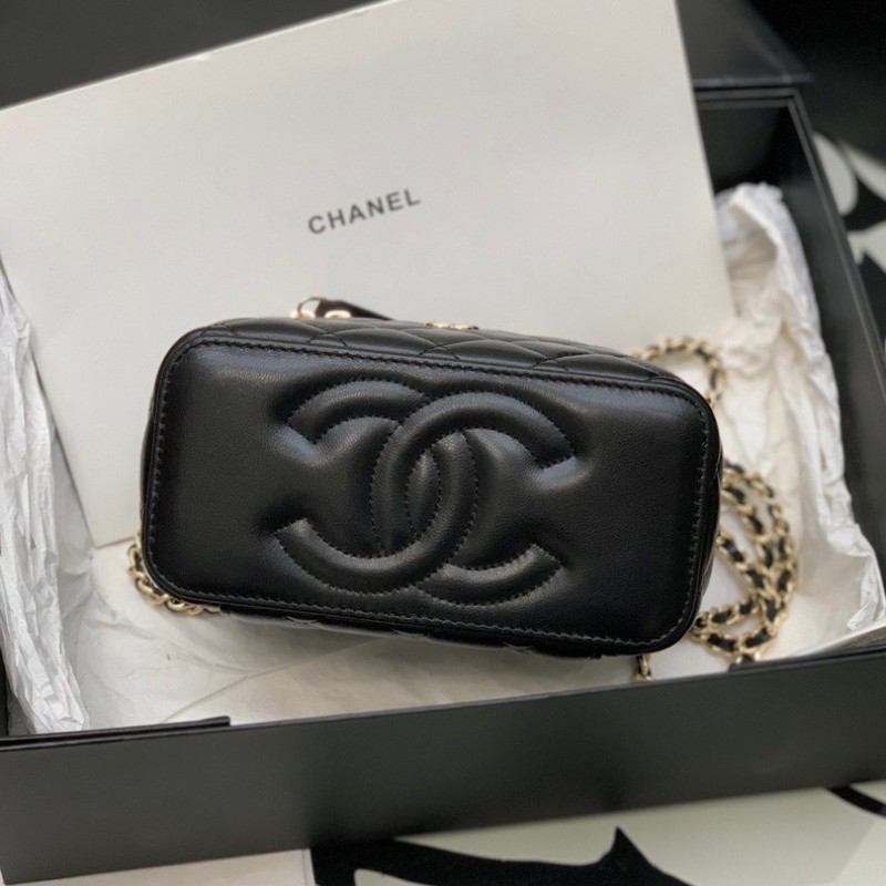 Chanel Vanity Case 足球