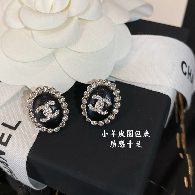 Chanel Earring