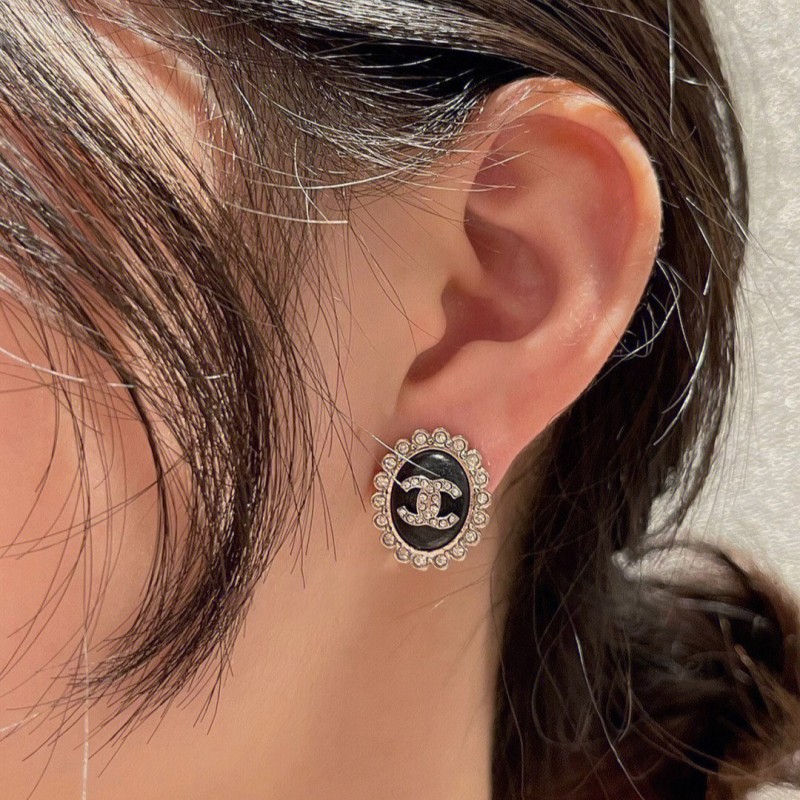 Chanel Earring