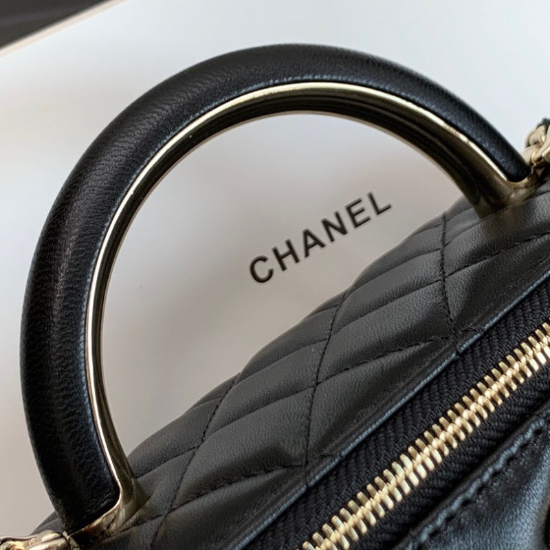 Chanel 22A Vanity Case