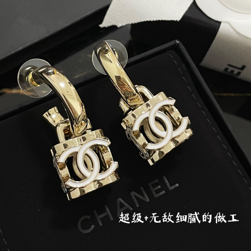 Chanel Earring