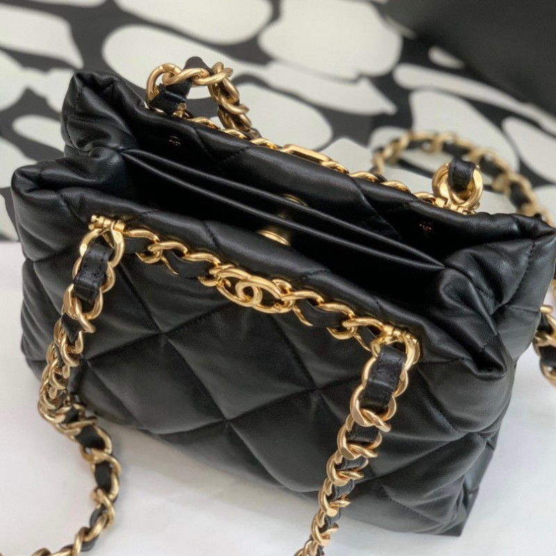 Chanel 22B Tote