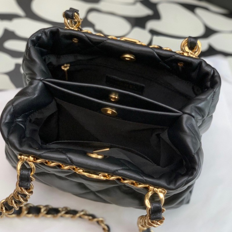 Chanel 22B Tote