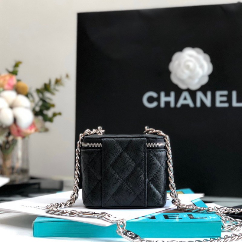 Chanel 22S Vanity Case