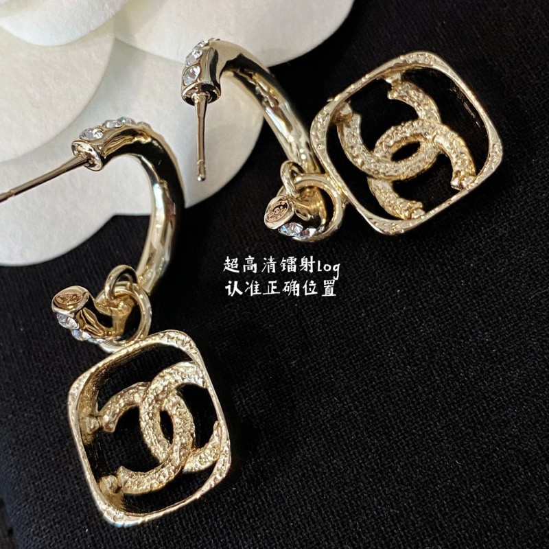 Chanel Earring