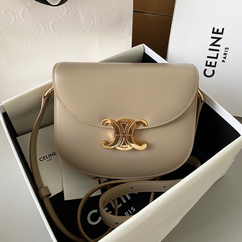 Celine 凯旋门马鞍包