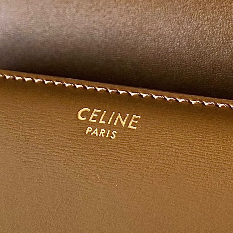 Celine Triomphe 