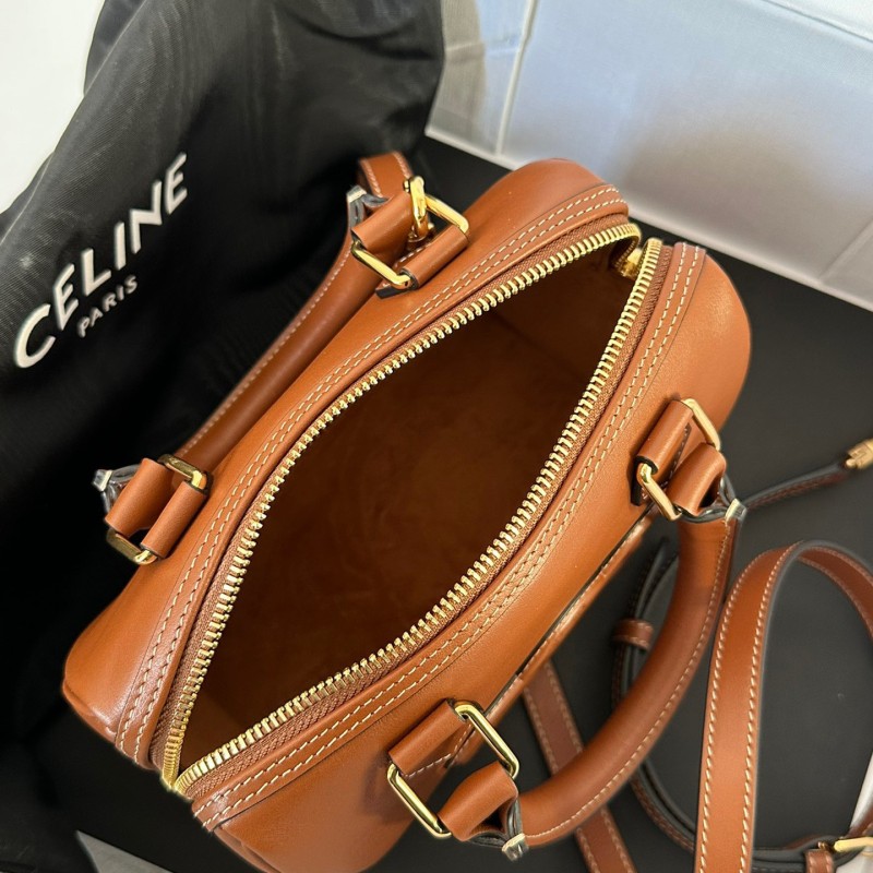 Celine Cuirass Triomphe Boston 