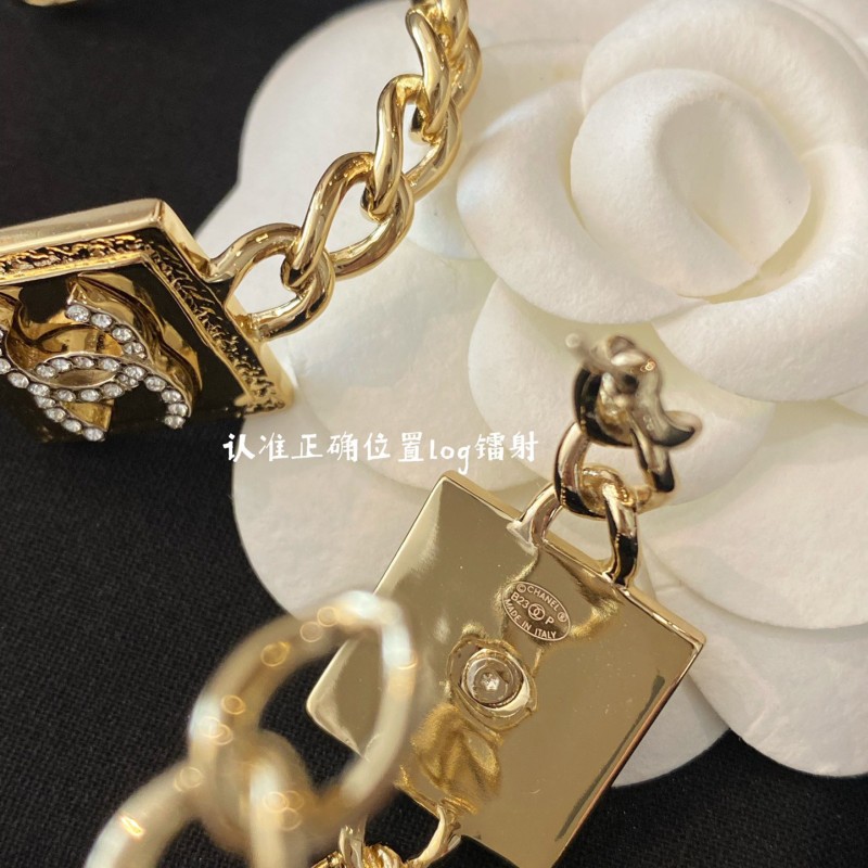 Chanel Earring