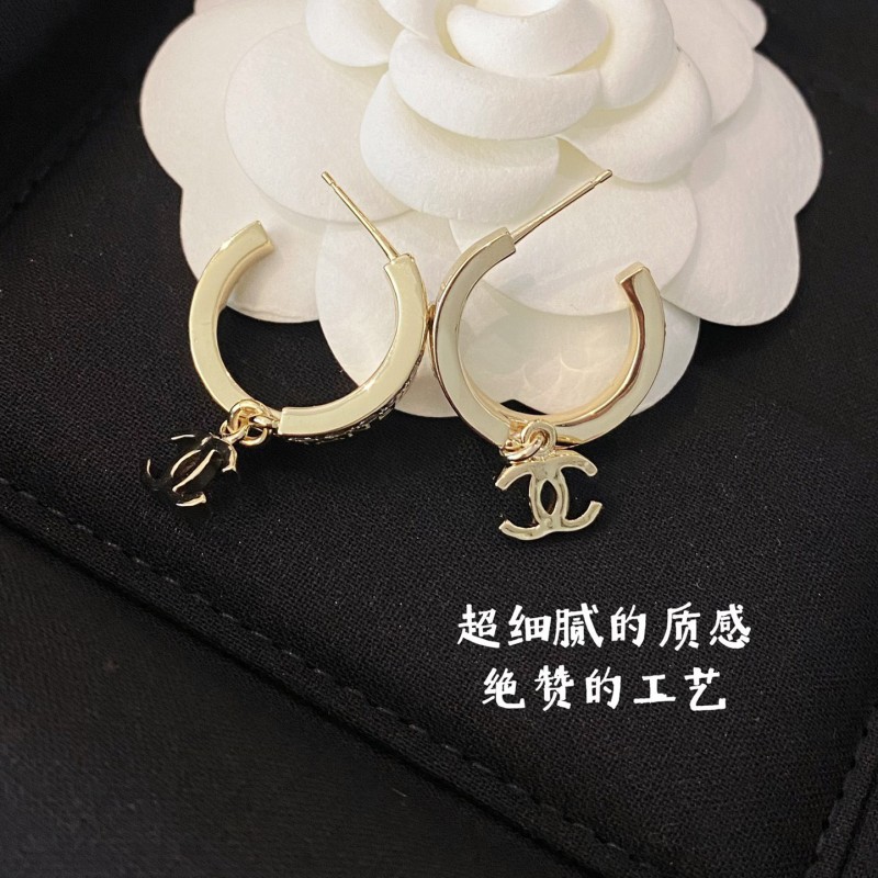 Chanel Earring