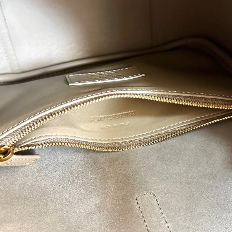 YSL Hobo 