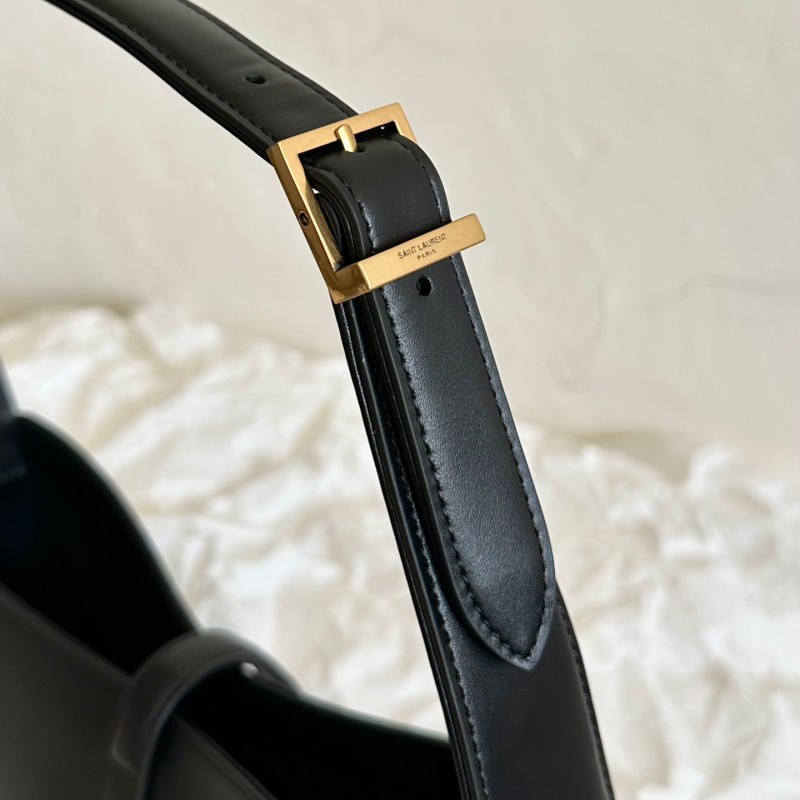 YSL Le 5a7 Hobo