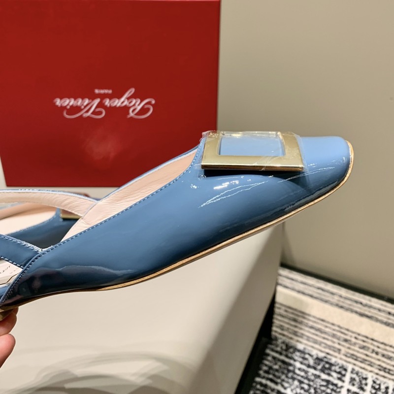 Roger Vivier Flat