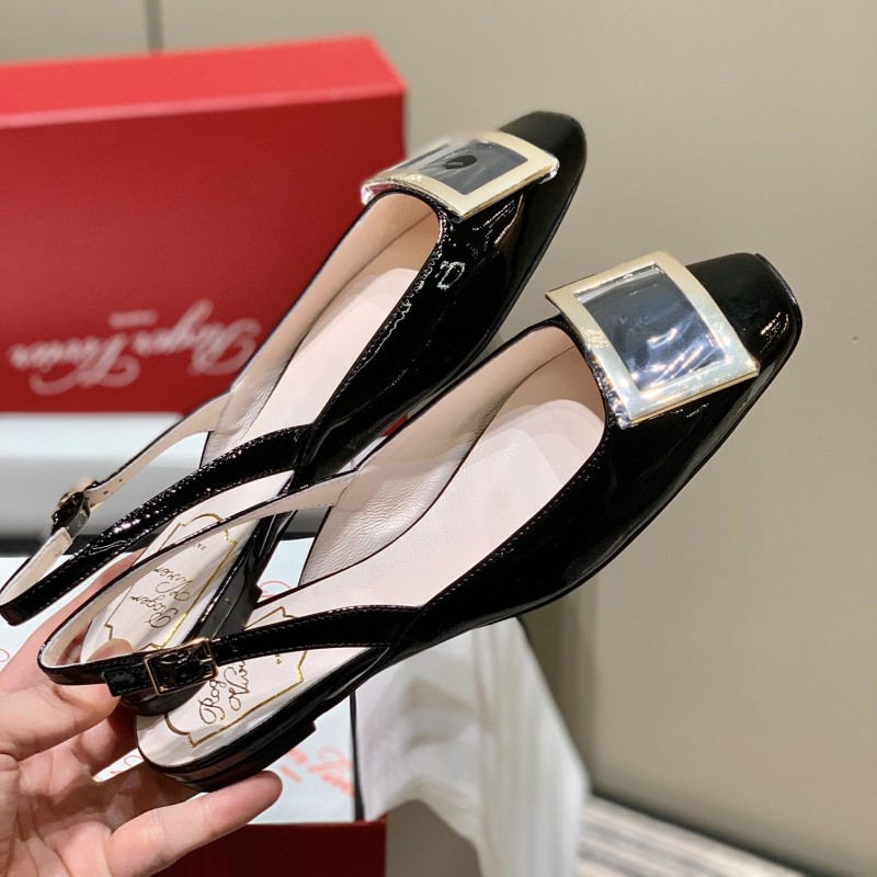 Roger Vivier Flat