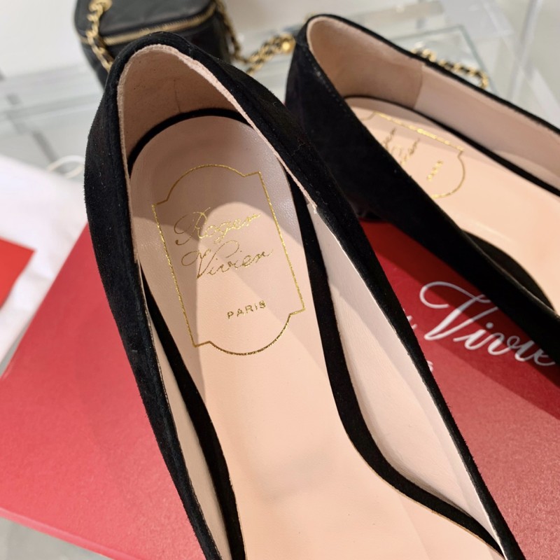 Roger Vivier Flat