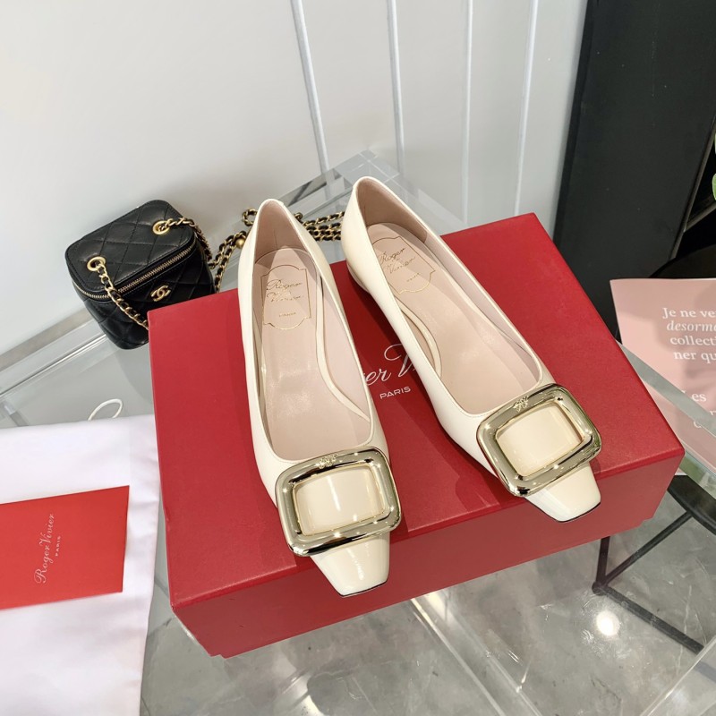 Roger Vivier Flat