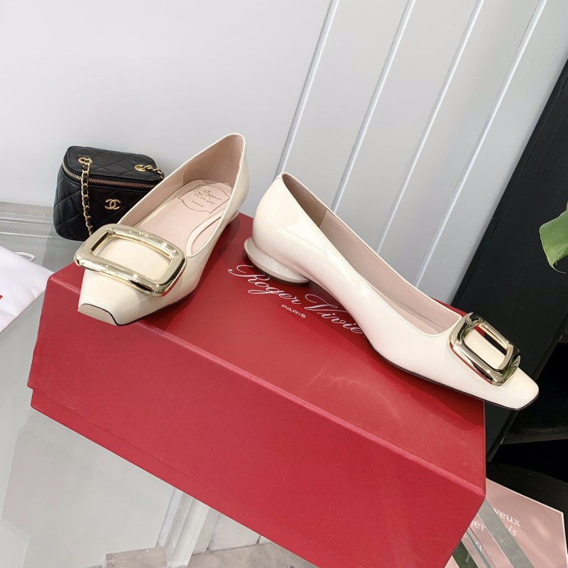 Roger Vivier Flat