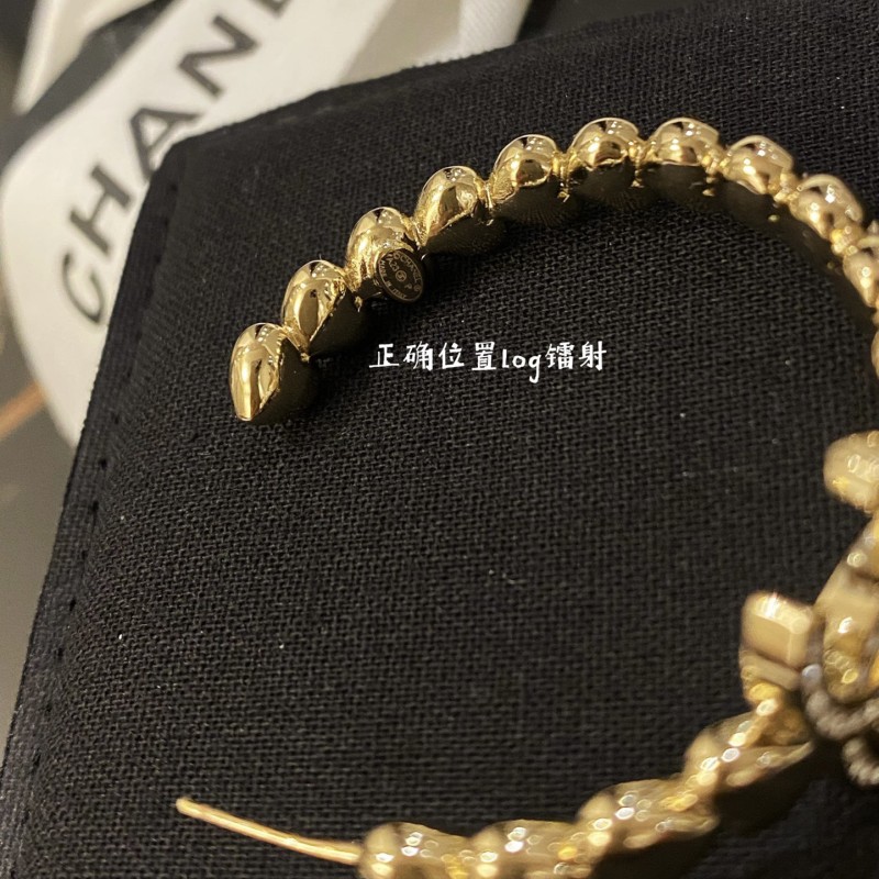 Chanel Earring