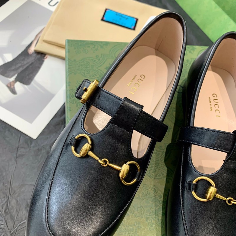 Gucci  Shoes