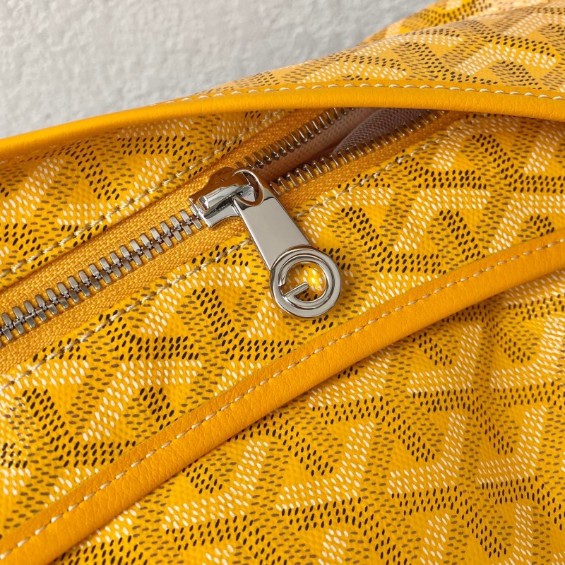 Goyard Hobo Tote