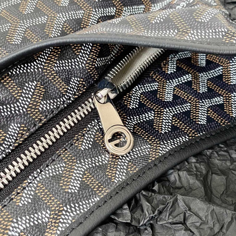 Goyard Hobo Tote