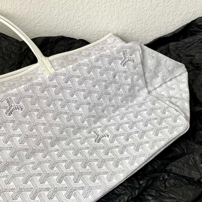 Goyard Tote