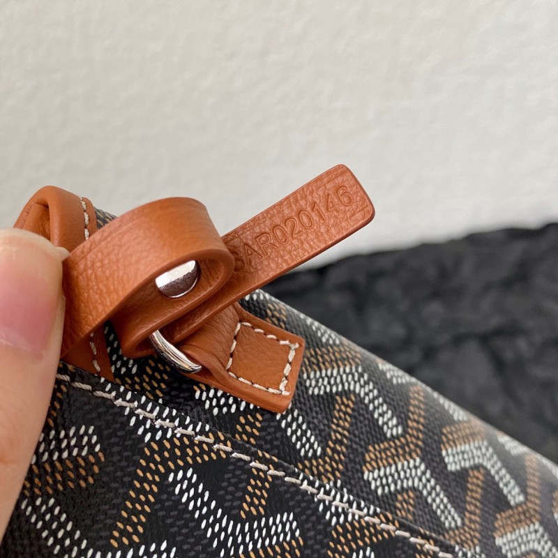 Goyard Tote