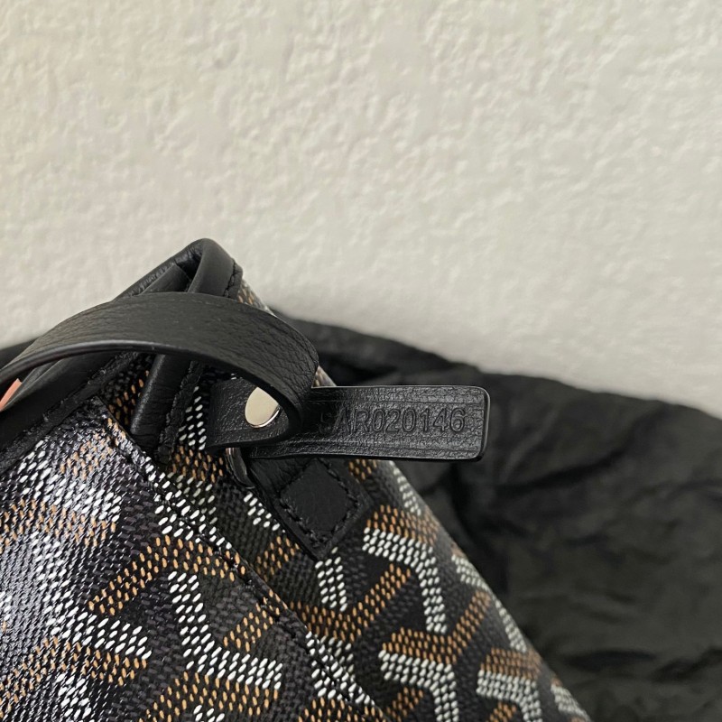 Goyard Tote