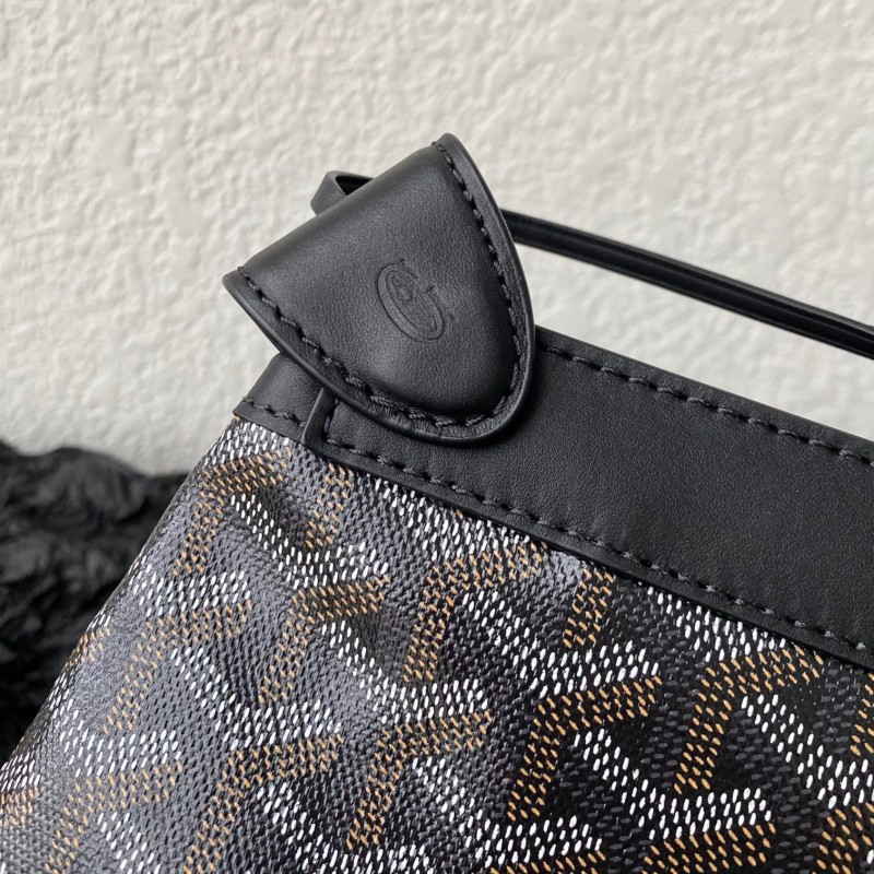 Goyard Bellechasse