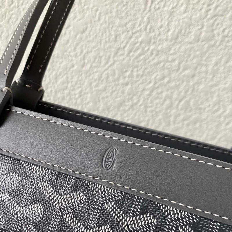 Goyard Bellechasse