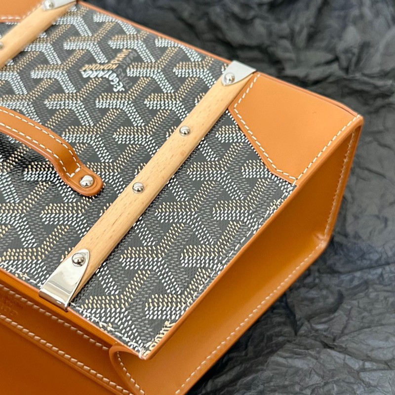 Goyard Mini Saigon