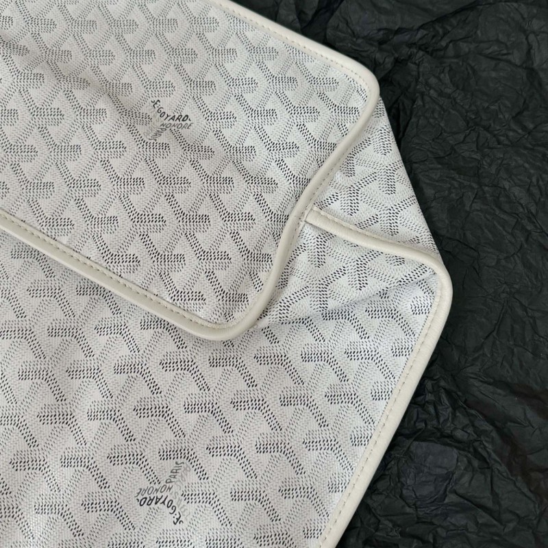 Goyard Tote