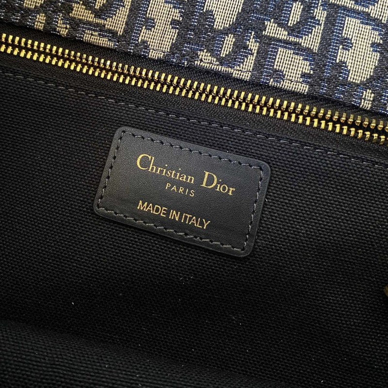 Dior Montaigne Big