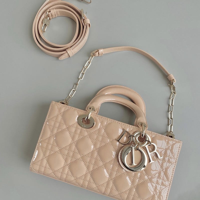 Dior D-Joy Medium