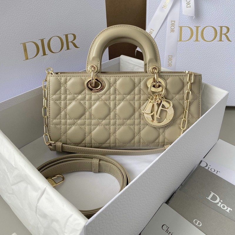 Dior D-Joy Medium