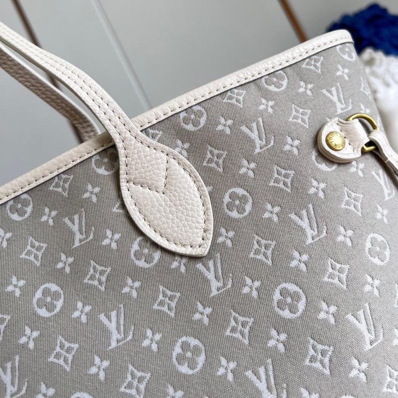 LV Neverfull