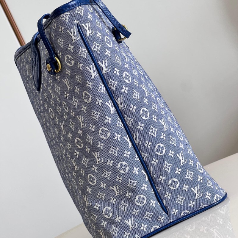 LV Neverfull