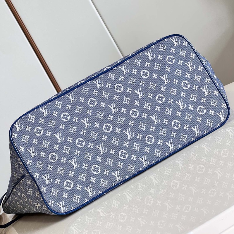 LV Neverfull